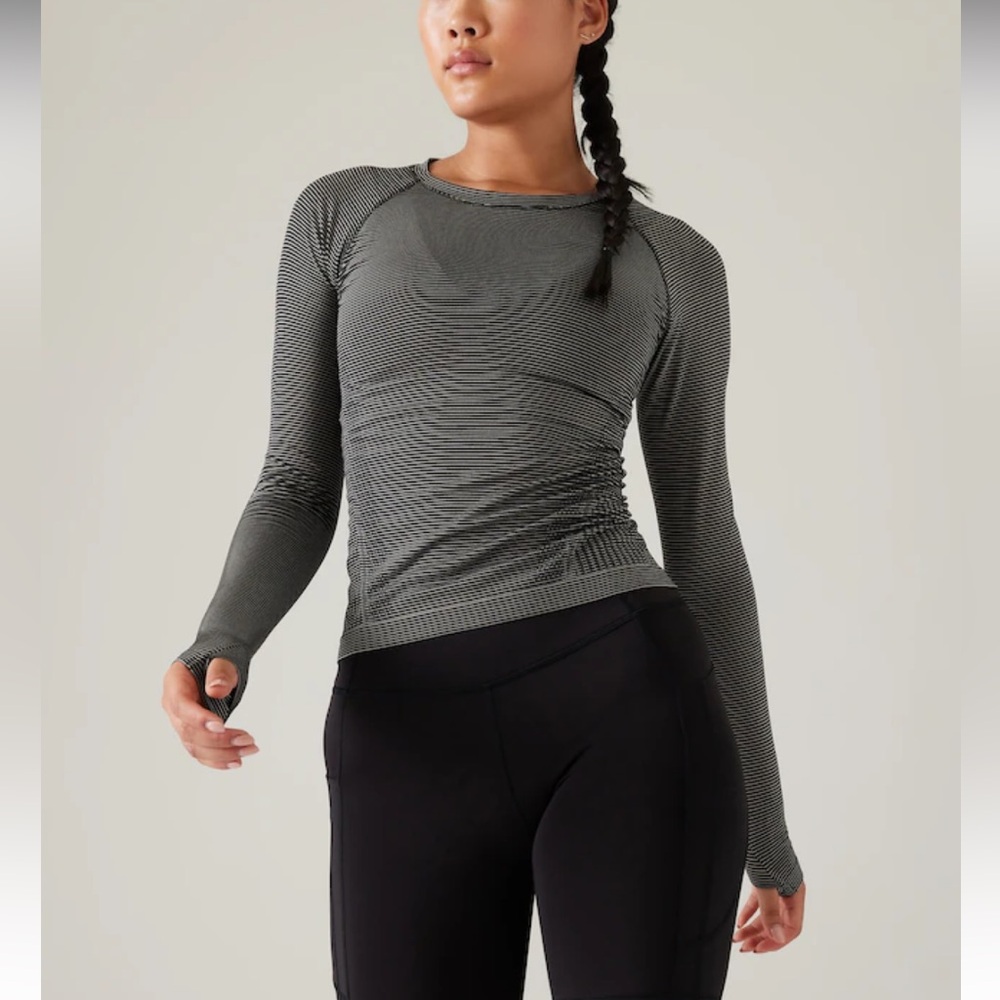 Athleta Momentum Seamless Top NWOT